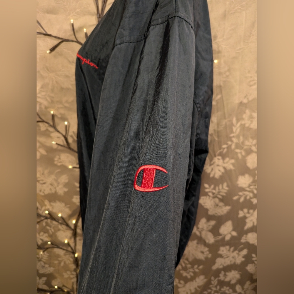 Champion V-Neck Pullover Windbreaker, Size M, Used Condition! - Picture 4 of 8